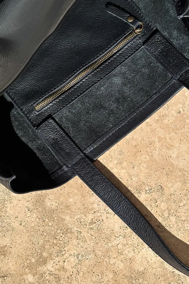 Mansago Tote
