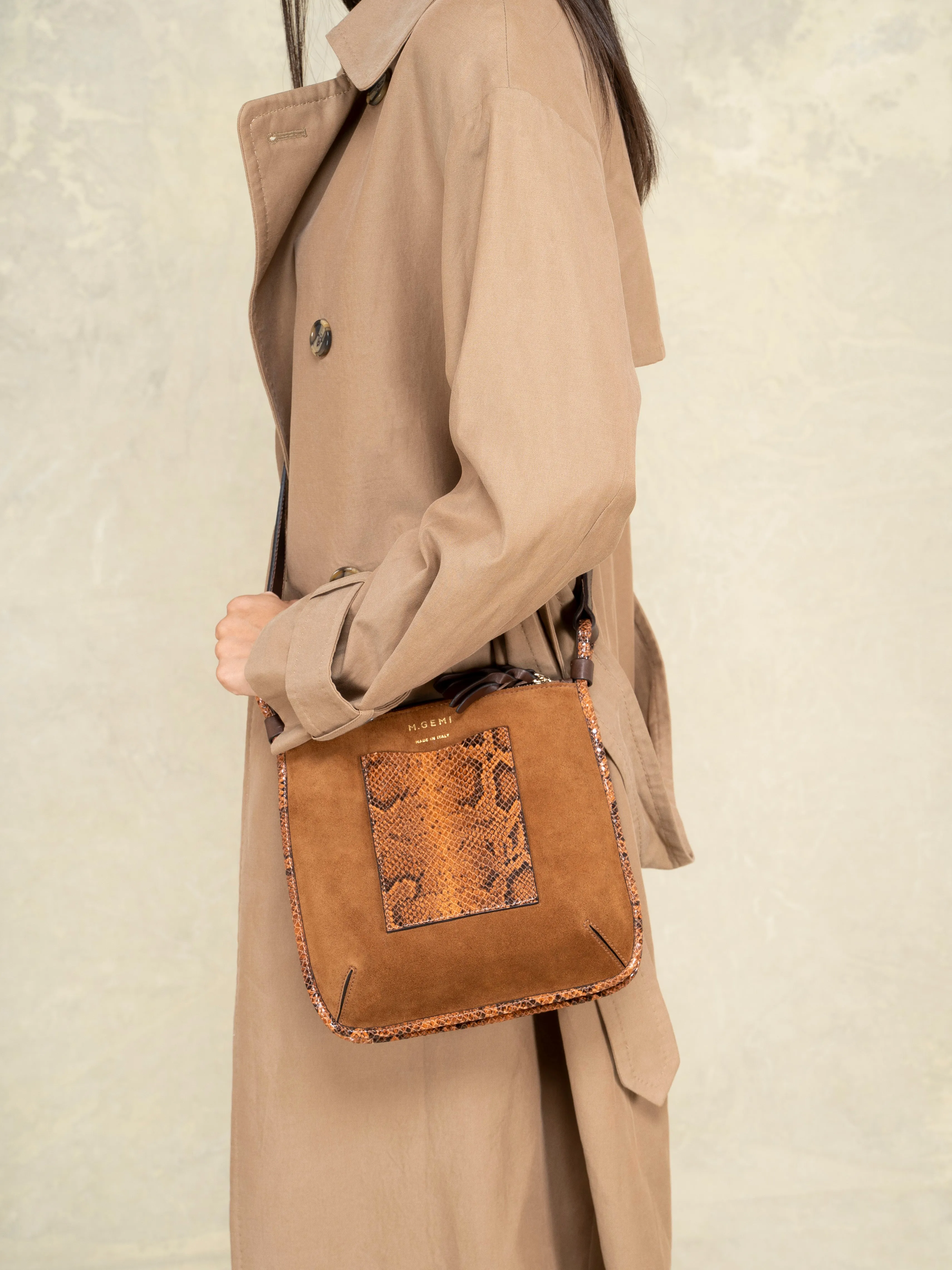 The Rosetta Crossbody
