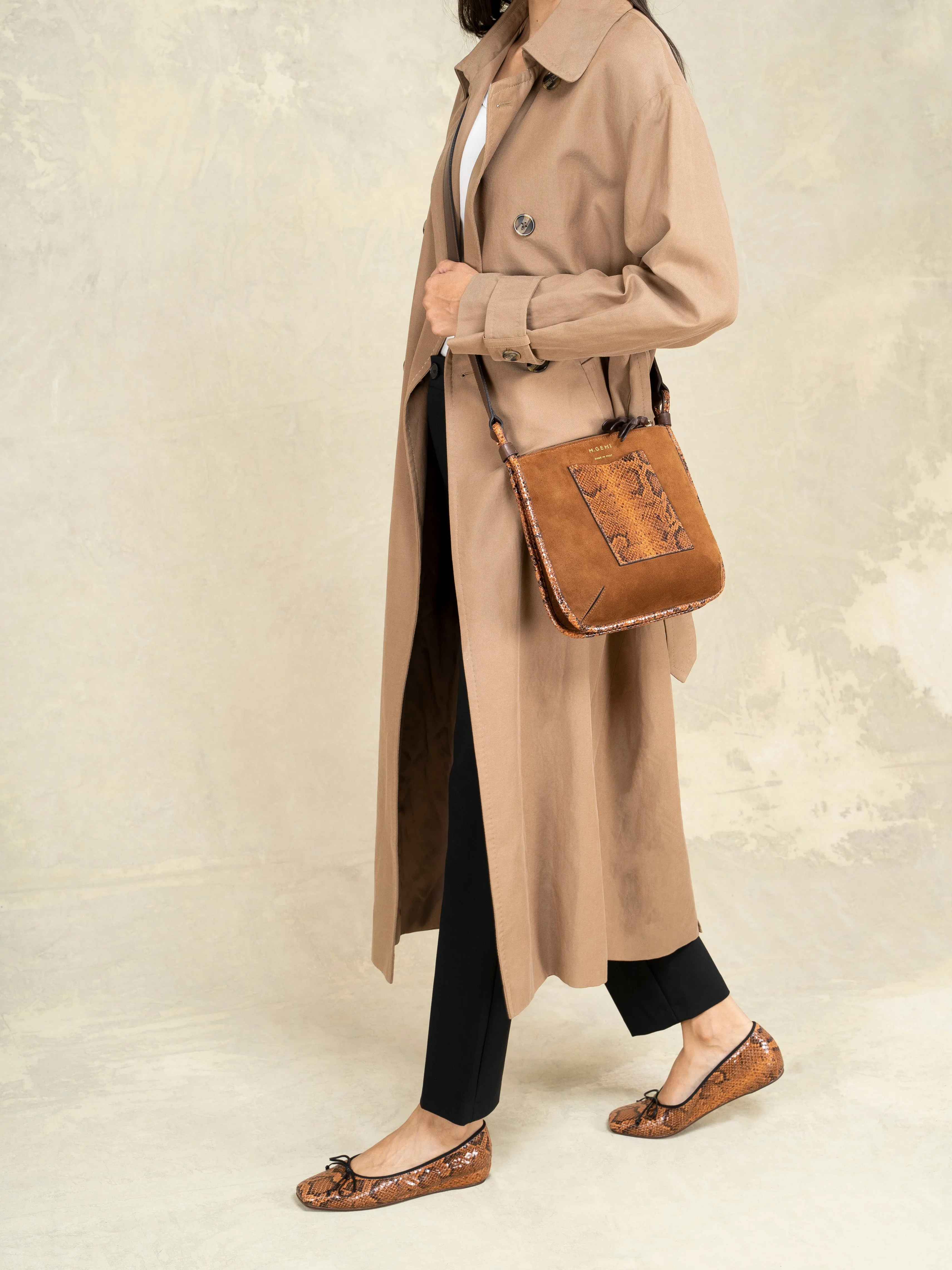 The Rosetta Crossbody