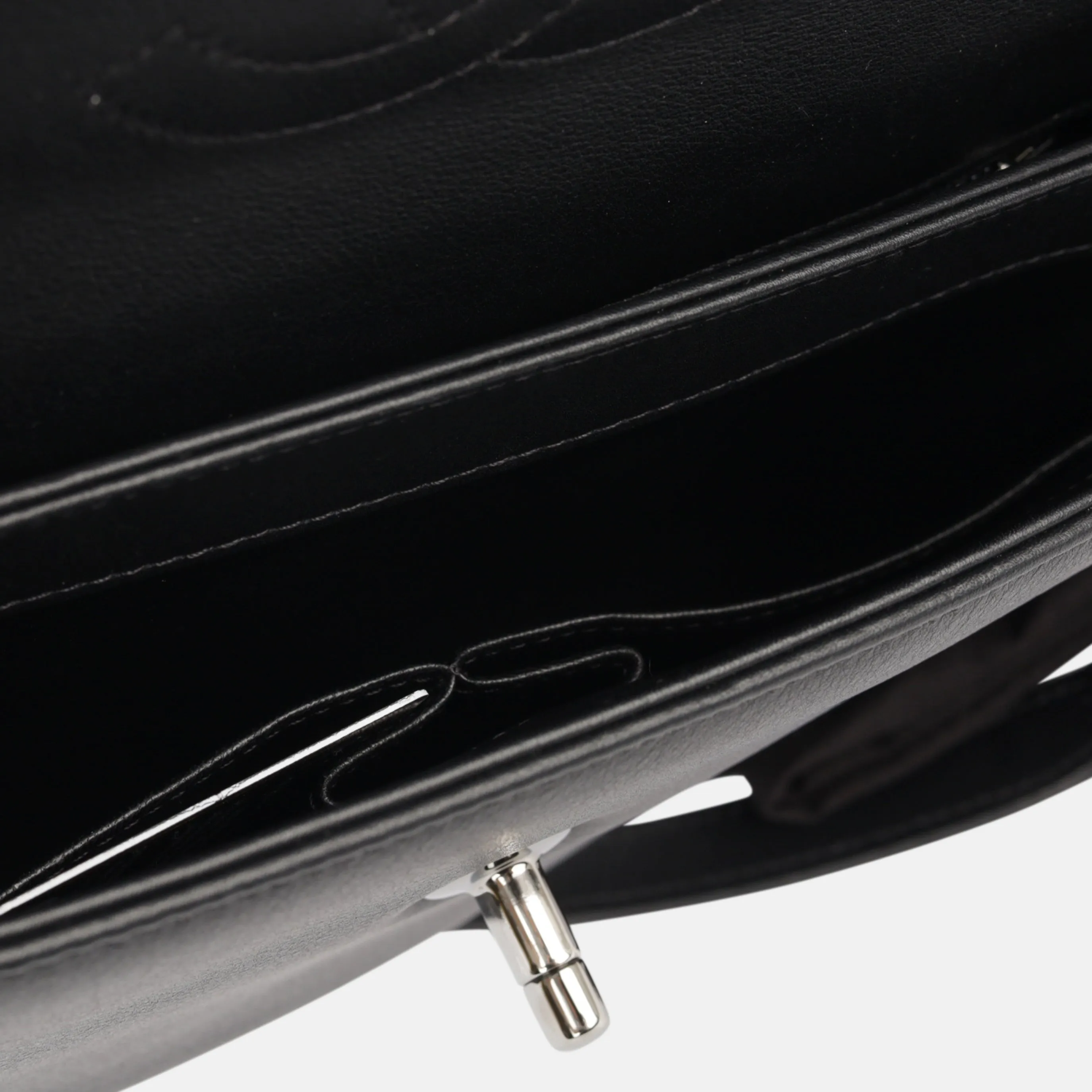 Trendy CC Clutch